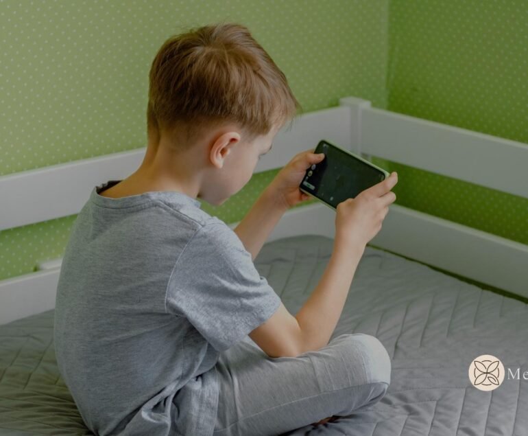 screen time management, children, balanced lifestyle, limits, healthy alternatives, Pediatrician, pediatrician manavgat, Kinderarzt, Kinderarzt Manavgat, Manavgat çocuk doktoru, çocuk doktoru Manavgat, çocuk doktoru, medal clinic, medal clinic Manavgat, dr alp şen, alp şen, md alp şen, kinderarzt alp şen, çocuk doktoru alp şen, pediatrician alp şen, md alp sen, Manavgat çocuk doktoru medal clinic.