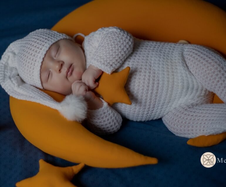 sleep patterns, babies, establish, healthy, routine, calming, self-soothing, comfortable, environment, bedtime, cues, consistency, daytime, feeding, sleep regression, self-soothe, nap times, safe sleep, bedtime routine, sleep cues, sleep associations, night feedings, white noise, patience, pediatrician, waking, growth, development, milestones, consultation, medal clinic, dr alp sen, manavgat pediatrician, pediatrician manavgat, side pediatrician, pediatrician side, pediatrician, paediatrician.